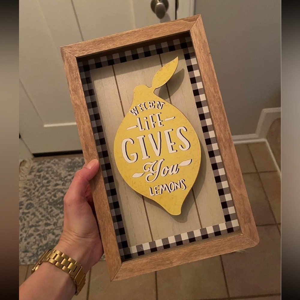 Lemon Wall Decor